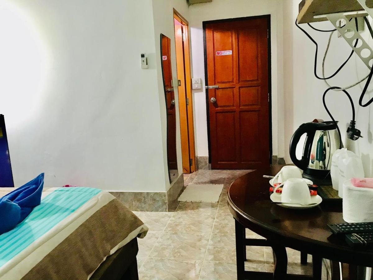 Miss Hong House Hotell Koh Samet Exteriör bild