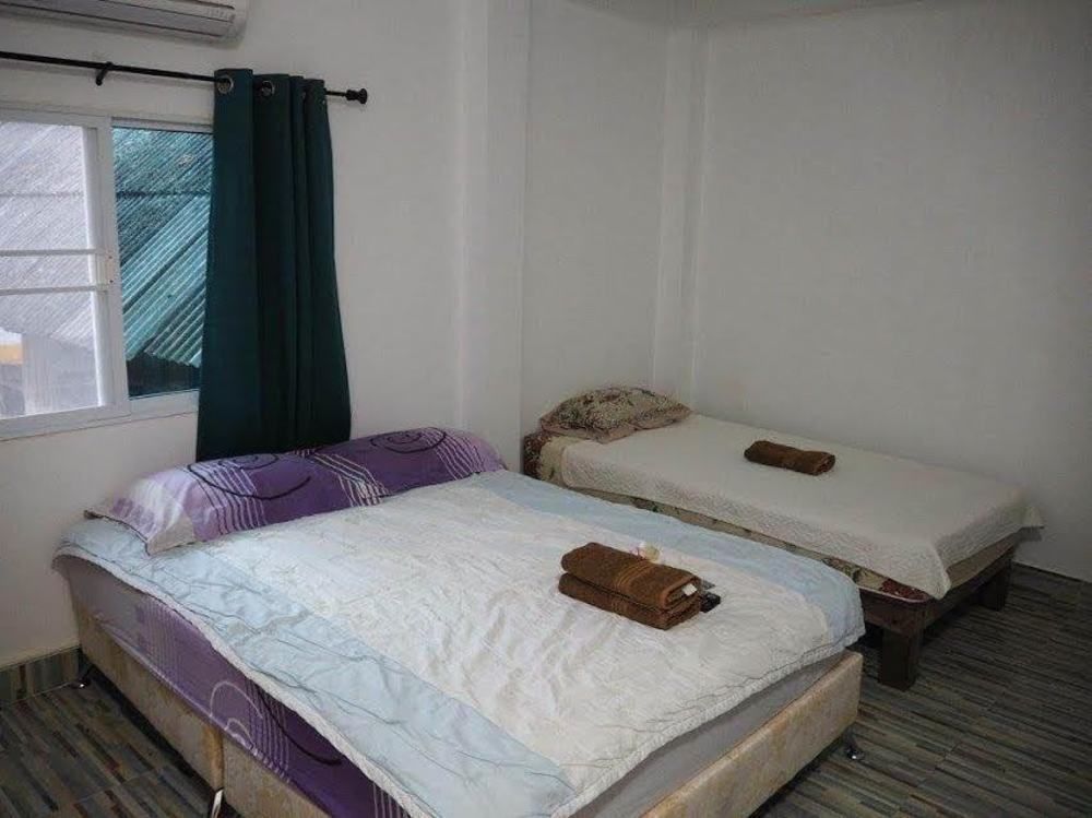 Miss Hong House Hotell Koh Samet Exteriör bild