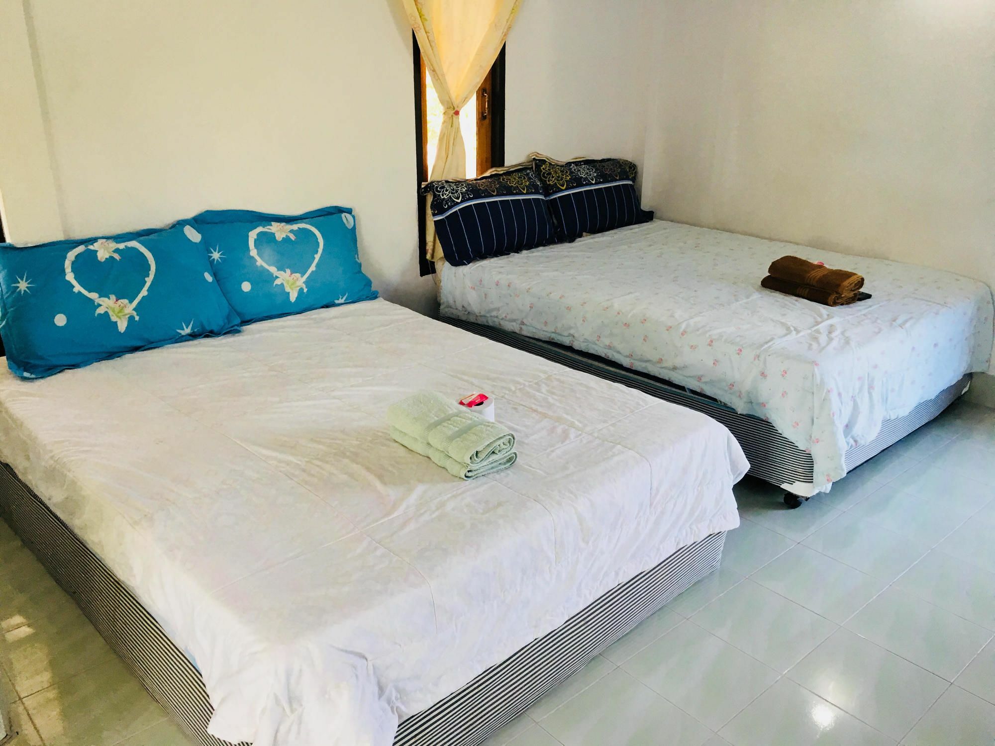 Miss Hong House Hotell Koh Samet Exteriör bild